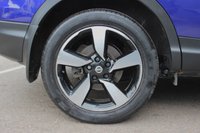 USED 2017 17 NISSAN QASHQAI 1.2 N-VISION DIG-T XTRONIC 5d 113 BHP Fabulous condition...5 Nissan Services, Navigation, Heated Seats, Bluetooth, 360' Cameras...