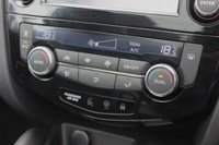 USED 2017 17 NISSAN QASHQAI 1.2 N-VISION DIG-T XTRONIC 5d 113 BHP Fabulous condition...5 Nissan Services, Navigation, Heated Seats, Bluetooth, 360' Cameras...