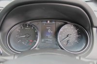 USED 2017 17 NISSAN QASHQAI 1.2 N-VISION DIG-T XTRONIC 5d 113 BHP Fabulous condition...5 Nissan Services, Navigation, Heated Seats, Bluetooth, 360' Cameras...