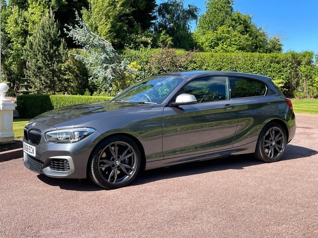View our BMW 1 SERIES