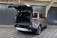 USED 2019 69 LAND ROVER DISCOVERY 3.0 SD6 HSE LUXURY 5d 302 BHP STUNNING - PANO ROOF, 360 CAMERA, HEAD UP DISPLAY, DEPLOYABLE TOW BAR