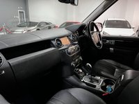 USED 2010 60 LAND ROVER DISCOVERY 3.0 4 TDV6 XS 5d 245 BHP * PARK SENSORS * 7 SEATS * PRIVACY * CLIMATE * NAV * 19 INCH ALLOYS *