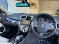 USED 2011 JAGUAR XK 5.0 XK PORTFOLIO 2d 385 BHP 