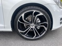 USED 2013 13 VOLKSWAGEN GOLF 1.6 SE TDI BLUEMOTION TECHNOLOGY 5d 103 BHP 