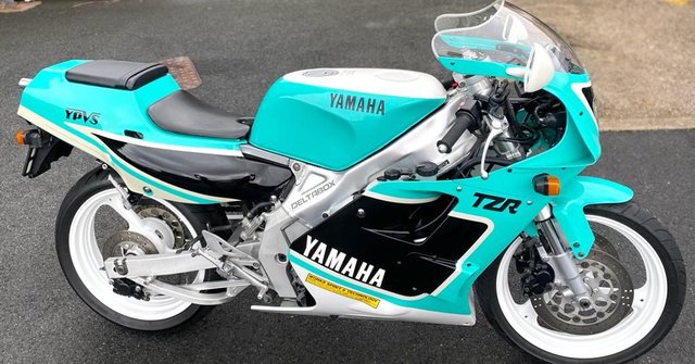 1990 G Yamaha Tzr 250 3MA5 Sport 2 Stroke Reverse Cylinder