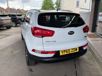 USED 2015 65 KIA SPORTAGE 1.6 2 ISG 5d 133 BHP GENUINE LOW MILES, 2 KEYS SUPPLIED, FULL SERVICE HISTORY, GLASS PAN ROOF, DIAMOND CUT ALLOYS