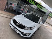 USED 2015 65 KIA SPORTAGE 1.6 2 ISG 5d 133 BHP GENUINE LOW MILES, 2 KEYS SUPPLIED, FULL SERVICE HISTORY, GLASS PAN ROOF, DIAMOND CUT ALLOYS