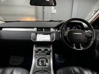 USED 2015 15 LAND ROVER RANGE ROVER EVOQUE 2.2 SD4 PURE TECH 5d 190 BHP * PAN ROOF * PARKING SENSORS  * PRIVACY * CLIMATE * NAV * CRUISE * BLUETOOTH * DAB RADIO * HEATED SEATS *