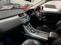 USED 2015 15 LAND ROVER RANGE ROVER EVOQUE 2.2 SD4 PURE TECH 5d 190 BHP * PAN ROOF * PARKING SENSORS  * PRIVACY * CLIMATE * NAV * CRUISE * BLUETOOTH * DAB RADIO * HEATED SEATS *