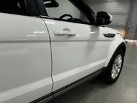 USED 2015 15 LAND ROVER RANGE ROVER EVOQUE 2.2 SD4 PURE TECH 5d 190 BHP * PAN ROOF * PARKING SENSORS  * PRIVACY * CLIMATE * NAV * CRUISE * BLUETOOTH * DAB RADIO * HEATED SEATS *