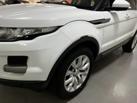 USED 2015 15 LAND ROVER RANGE ROVER EVOQUE 2.2 SD4 PURE TECH 5d 190 BHP * PAN ROOF * PARKING SENSORS  * PRIVACY * CLIMATE * NAV * CRUISE * BLUETOOTH * DAB RADIO * HEATED SEATS *