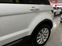 USED 2015 15 LAND ROVER RANGE ROVER EVOQUE 2.2 SD4 PURE TECH 5d 190 BHP * PAN ROOF * PARKING SENSORS  * PRIVACY * CLIMATE * NAV * CRUISE * BLUETOOTH * DAB RADIO * HEATED SEATS *