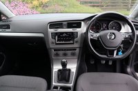 USED 2015 15 VOLKSWAGEN GOLF 1.6L SE TDI BLUEMOTION TECHNOLOGY 5d 103 BHP 