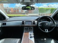USED 2013 63 JAGUAR XF 2.2 D LUXURY 4d 163 BHP 