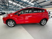 USED 2015 64 FORD FIESTA 1.0 ZETEC 5d 99 BHP 