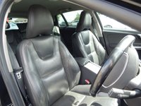 USED 2012 12 VOLVO V60 2.4 D5 (215 BHP) SE LUX NAV GEARTRONIC 5DR + E/MEMORY/HEATED LEATHERS + CRUISE + MULTIMEDIA + XENON-LED + F-R PARK AID + PRIVACY + 17