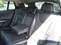 USED 2012 12 VOLVO V60 2.4 D5 (215 BHP) SE LUX NAV GEARTRONIC 5DR + E/MEMORY/HEATED LEATHERS + CRUISE + MULTIMEDIA + XENON-LED + F-R PARK AID + PRIVACY + 17