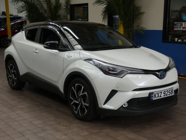 2017 67 Toyota Chr 1.8 DYNAMIC 5d 122 BHP