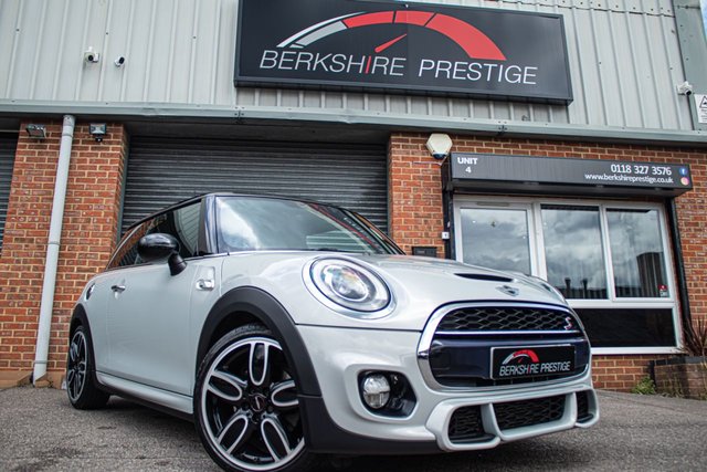 2016 66 MINI Hatch Cooper 2.0 COOPER S 3d 189 BHP