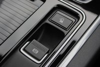 USED 2017 66 JAGUAR XF 2.0 D PORTFOLIO AWD 4d 177 BHP 2 Owners, Jaguar History, Under 23000 Miles,