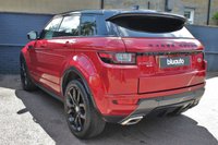 USED 2017 17 LAND ROVER RANGE ROVER EVOQUE 2.0 TD4 HSE DYNAMIC 5d 177 BHP 2 Owners, Over &pound;2500 of Extras, Firenze Red, Contrasting Black Roof, Spoiler and 20" Upgraded Alloys