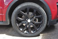 USED 2017 17 LAND ROVER RANGE ROVER EVOQUE 2.0 TD4 HSE DYNAMIC 5d 177 BHP 2 Owners, Over &pound;2500 of Extras, Firenze Red, Contrasting Black Roof, Spoiler and 20" Upgraded Alloys