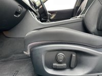 USED 2017 17 JAGUAR XF 2.0 D PORTFOLIO 4d 177 BHP 