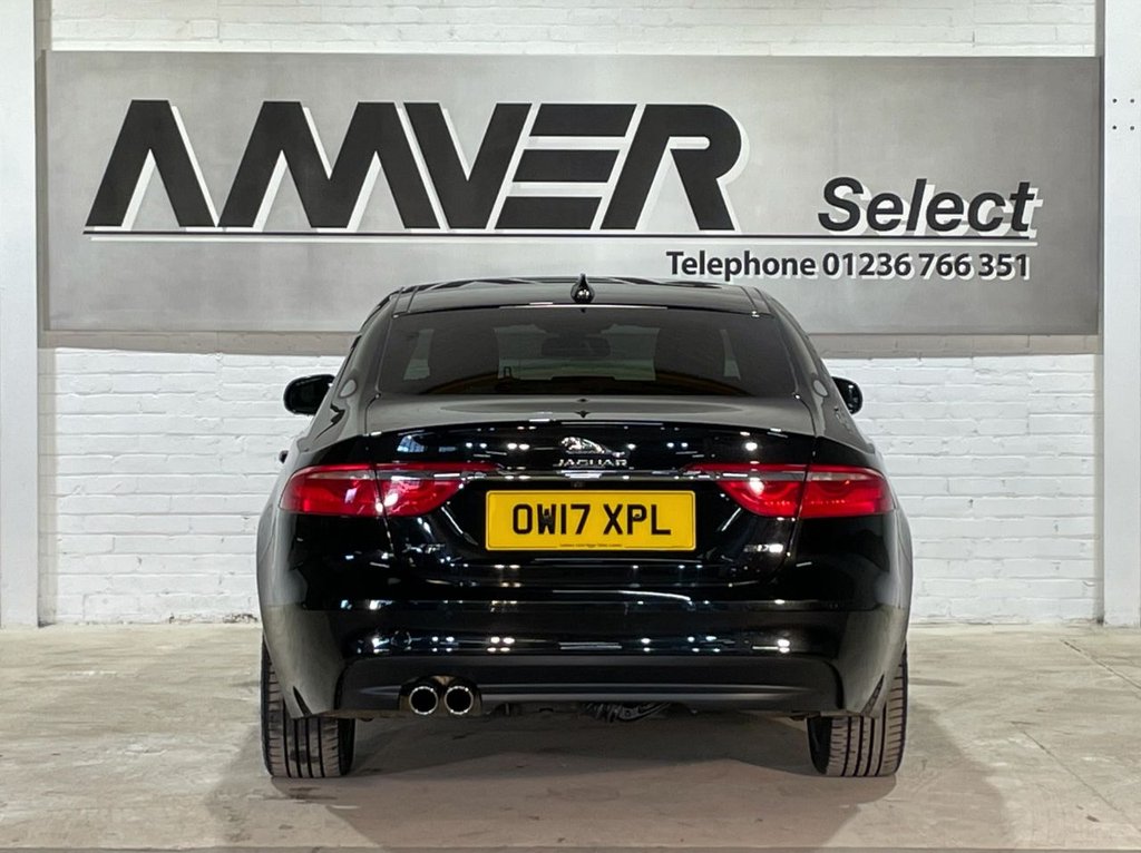 USED 2017 17 JAGUAR XF 2.0 D PORTFOLIO 4d 177 BHP 
