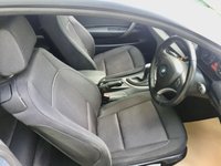USED 2008 58 BMW 1 SERIES 2.0 118I SE 3d AUTO 141 BHP ONLY 41,000 MILES //1 FAMILY OWNED FROM COBHAM BMW SINCE NOVEMBER 2010///FULL COBHAM BMW SERVICE HISTORY X7 STAMPS//X4 NEW RUNFLATS @38,040 MILES ONLY 41,000 MILES //1 FAMILY OWNED FROM COBHAM BMW SINCE NOVEMBER 2010///FULL COBHAM BMW SERVICE HISTORY X7 SERVICE STAMPS//X4 NEW CONTINENTAL RUN FLATS@38,040 MILES