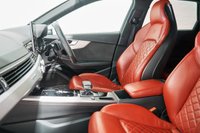 USED 2020 69 AUDI A4 3.0 S4 AVANT TDI QUATTRO 5d 343 BHP 