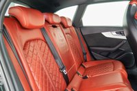 USED 2020 69 AUDI A4 3.0 S4 AVANT TDI QUATTRO 5d 343 BHP 