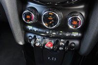 USED 2017 17 MINI HATCH COOPER 2.0 COOPER S 3d 189 BHP Immaculate Condition, Leather, Heated Seats, Pro Nav, Cruise Control....