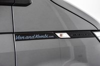 USED 2020 20 VOLKSWAGEN TRANSPORTER T6.1 T32 2.0 TDI 150PS DSG HIGHLINE KOMBI SWB High Spec Factory Kombi