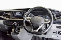 USED 2020 70 VOLKSWAGEN TRANSPORTER T6.1 T32 2.0 TDI 150PS DSG HIGHLINE KOMBI SWB Factory Kombi 150ps DSG SWB