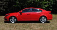 USED 2015 15 VAUXHALL INSIGNIA 1.8 SRI NAV 5d 138 BHP www.suffolkcarcentre.co.uk - Located at Reydon