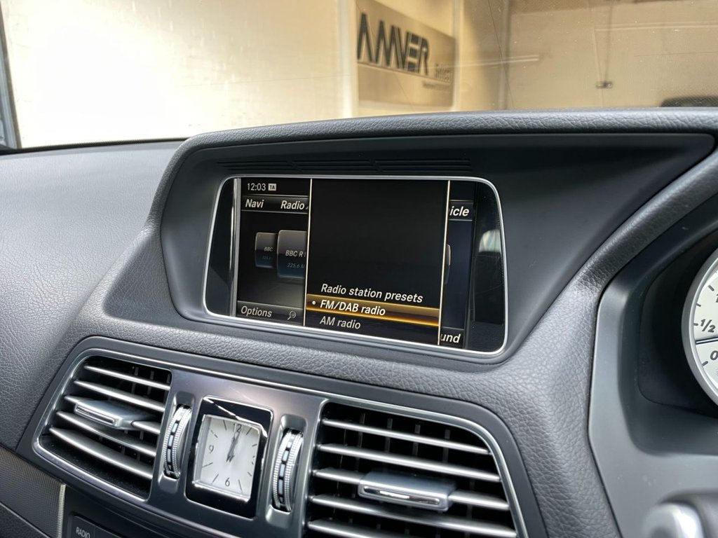 USED 2015 65 MERCEDES-BENZ E-CLASS 2.1 E220 BLUETEC AMG LINE 2d 174 BHP 