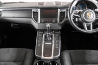 USED 2018 PORSCHE MACAN 2.0 PDK 5d 248 BHP + NATIONWIDE HOME DELIVERY +