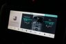 USED 2018 18 LAND ROVER DISCOVERY 5 3.0 TD6 HSE LUXURY 5d AUTO 255 BHP-REAR ENTERTAINMENT-SIDE RUNNING BOARDS-SPLIT SUNROOF-7 SEATS-MERIDIAN SOUND-AMBIENT LIGHTING-ELECTRIC MEMORY SEAT-ELECTRIC FOLDING MIRRORS-HEATED AND COOLED FRONT SEATS-HEATED REAR SEATS-HEATED STEERING WHEEL-BLUETOOTH-CRUISE CONTROL-SATNAV-REVERSE CAMERA-DAB RADIO-CLIMATE CONTROL-RECENTLY SERVICED AT LAND ROVER 