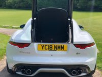 USED 2018 18 JAGUAR F-TYPE 5.0 V8 R AWD 2d 543 BHP CARBON FIBRE EXTERIOR PACK
