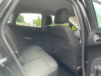 USED 2012 VAUXHALL ASTRA 1.6i 16V Exclusiv 5dr 