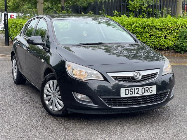2012 Vauxhall Astra 1.6i 16V Exclusiv 5dr