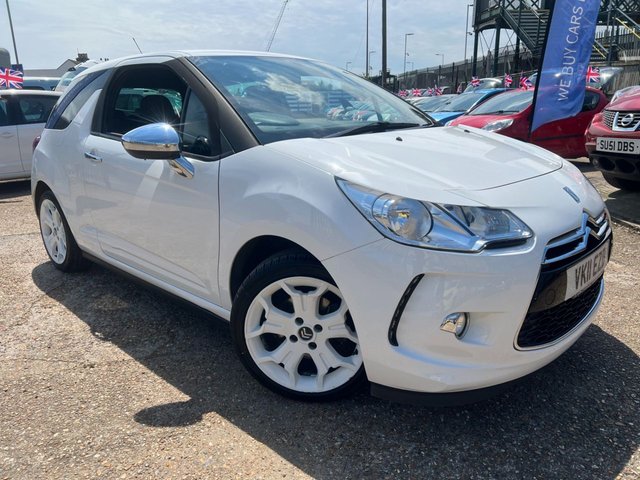 2011 11 Citroen DS3 1.6 BLACK AND WHITE 3d 120 BHP