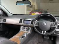 USED 2012 12 JAGUAR XF 2.2 D PREMIUM LUXURY 4d 190 BHP 