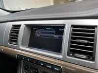 USED 2012 12 JAGUAR XF 2.2 D PREMIUM LUXURY 4d 190 BHP 
