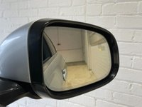 USED 2012 12 JAGUAR XF 2.2 D PREMIUM LUXURY 4d 190 BHP 