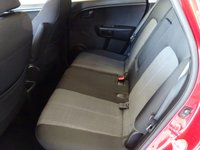 USED 2013 63 KIA VENGA 1.4 1 AIR ECODYNAMICS 5d 89 BHP Cracking Little Car