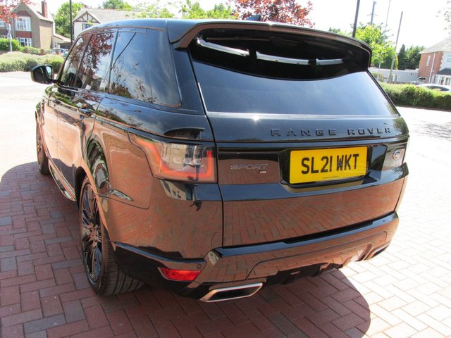 2021 Land Rover RANGE ROVER SPORT 3.0 D300 HSE MHEV DYNAMIC BLACK EDITION 5d 295 BHP - Photo 6