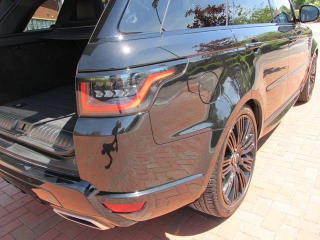 2021 Land Rover RANGE ROVER SPORT 3.0 D300 HSE MHEV DYNAMIC BLACK EDITION 5d 295 BHP - Photo 7