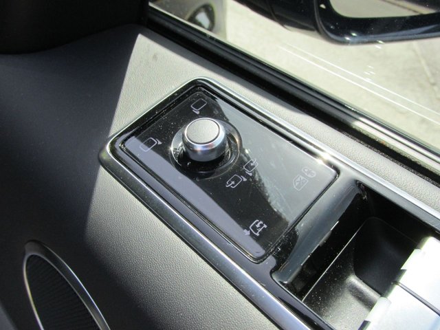 2021 Land Rover RANGE ROVER SPORT 3.0 D300 HSE MHEV DYNAMIC BLACK EDITION 5d 295 BHP - Photo 9