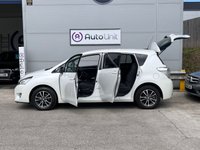 USED 2014 64 TOYOTA VERSO 1.6 VALVEMATIC ICON 5d 131 BHP FULL SERVICE HISTORY + REVERSE CAMERA + BLUETOOTH AUDIO & CALLS + CRUISE CONTROL + 7 SEATS